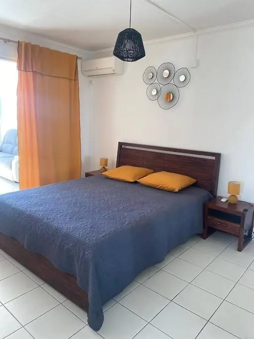 Appartement Le Tamarinier à Sainte-Anne